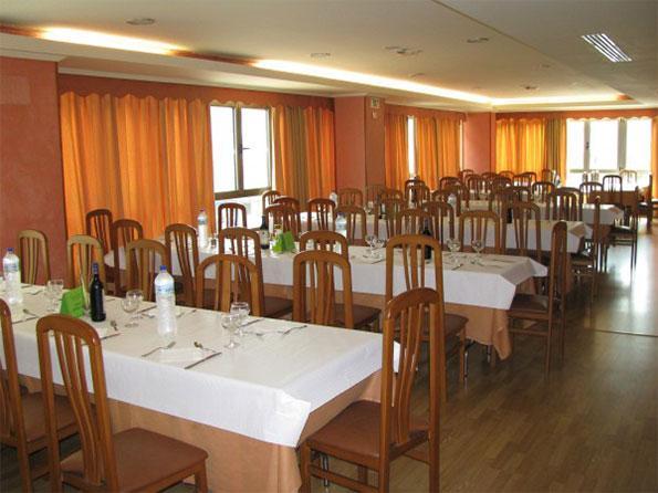 Hotel Longoria Avenida El Berron Restaurace fotografie